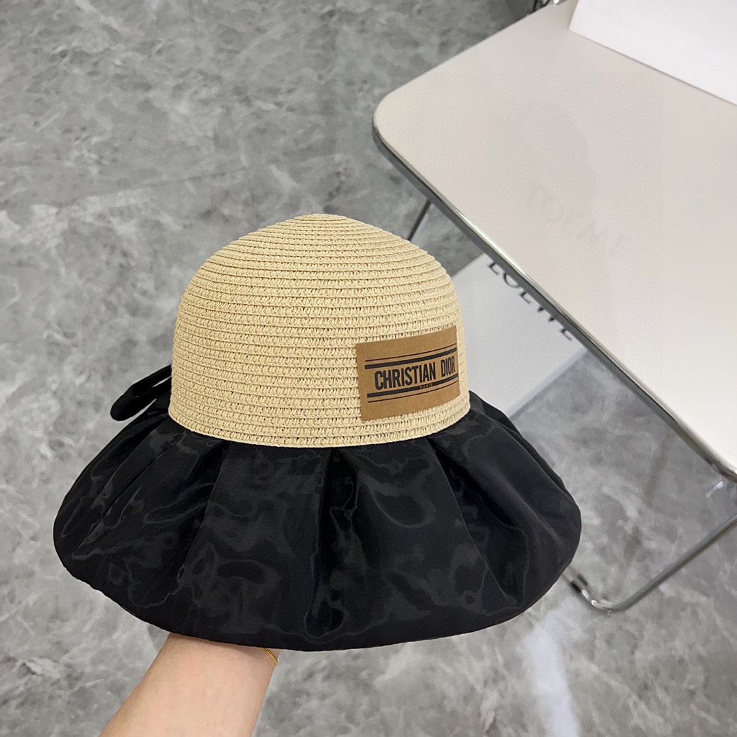 Christian Dior Caps